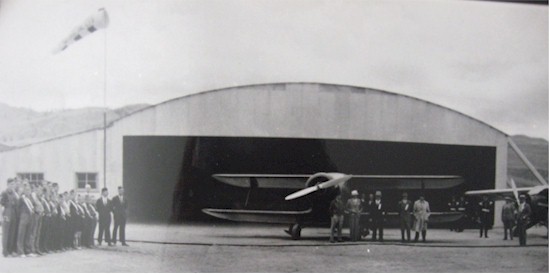 tmb 550 beechcraft c17 at kamloops