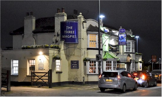 tmb 550 lhr three magpies pub