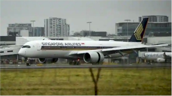 tmb 550 singapore airlines